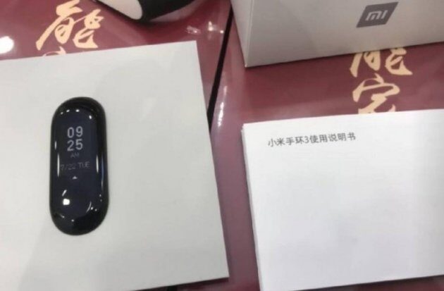 Xiaomi Mi 8, Mi 8 SE  Mi Band 3       