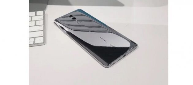    Honor Note 10    