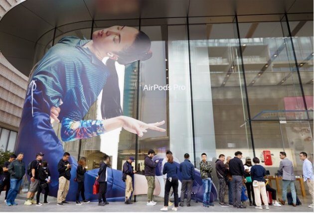 Apple закрывает все магазины и офисы в Китае до 9 февраля